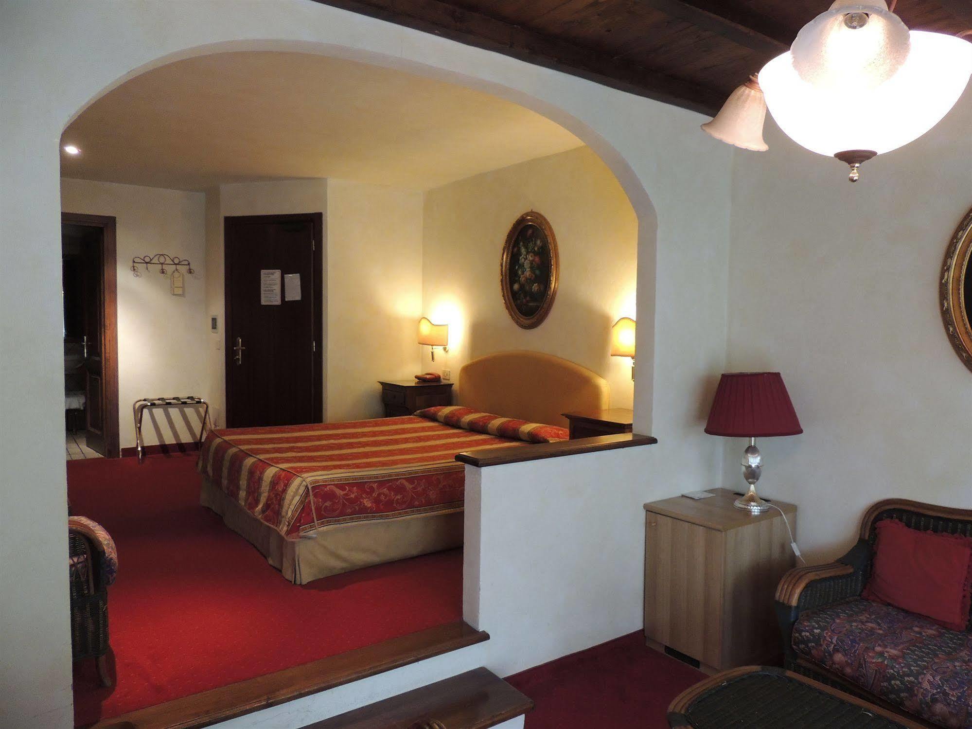 Country Relais I Due Laghi Villa Anguillara Sabazia Kültér fotó